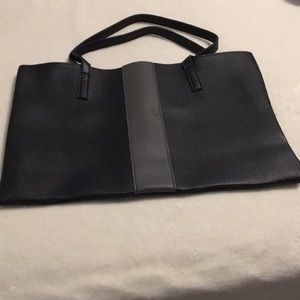 Vince Camuto Tote